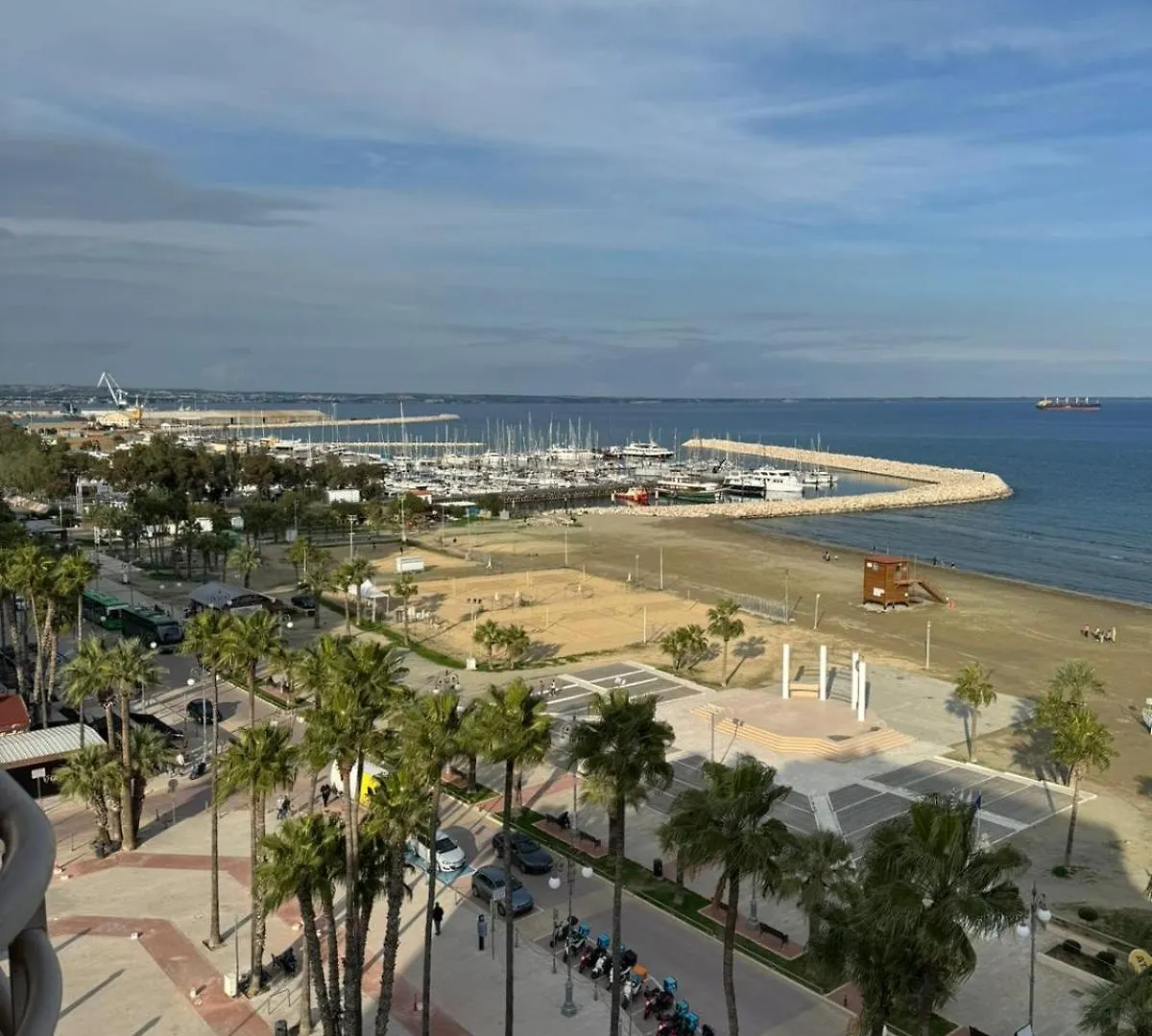 11 Suites - Golden Sunrise Suite Larnaca Cyprus
